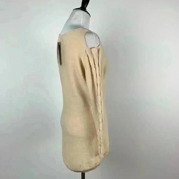 New Merry Jane sweater size S cream V-neck hi-lo - Picture 5 of 9